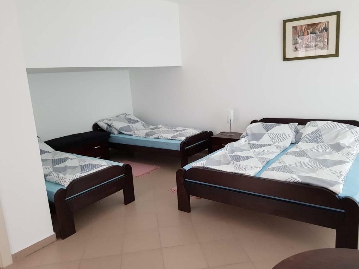 Sobe Emilija Otel Veliko Gradište Dış mekan fotoğraf